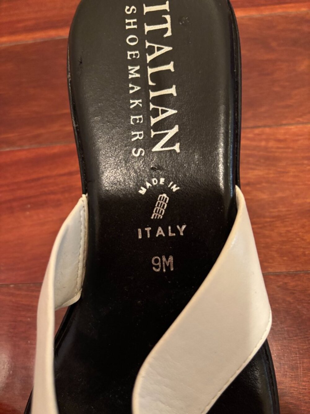Sandals - Picture 2 of 3